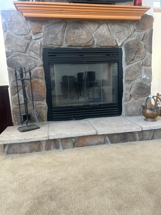 Building Photo - 166 W 200 S