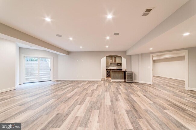 Building Photo - 1472 Carrington Ridge Ln