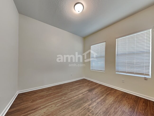 Building Photo - 11505 Victory Bay Ln