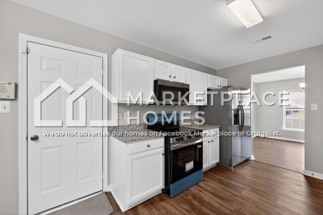 Building Photo - 3905 Harvest Crest Dr