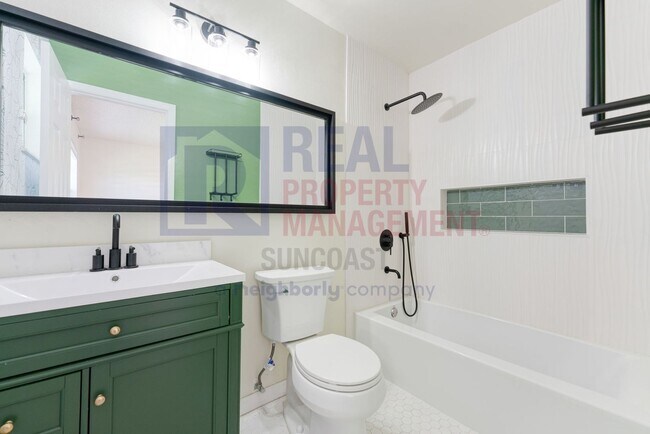 Building Photo - 4005 38th St W