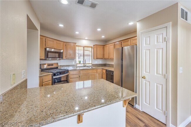 Building Photo - 1452 Rothwell Ct