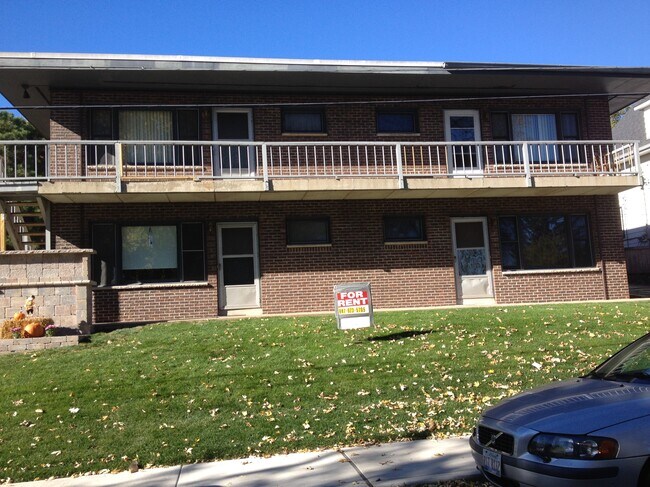 Building Photo - 24 Lynch St