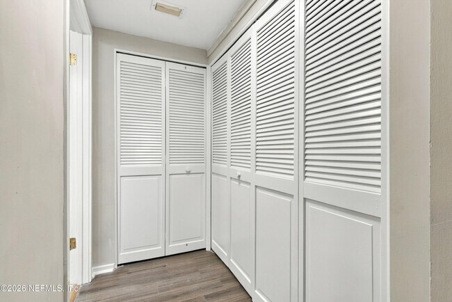 Building Photo - 7703 Las Palmas Way