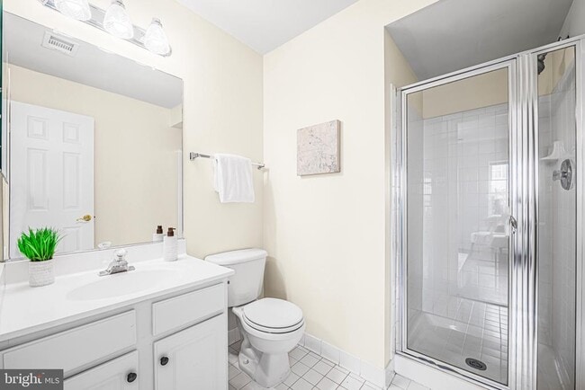 Building Photo - 631 Gatestone St