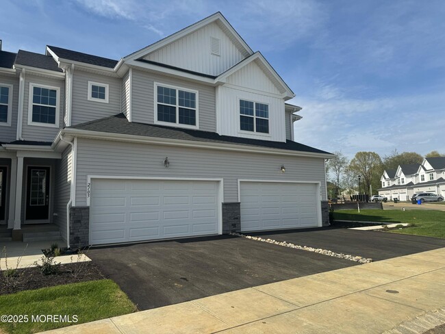 Primary Photo - 2105 Explorer Ln