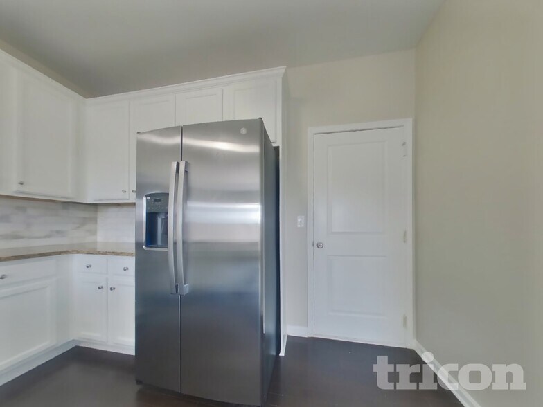 Building Photo - 2377 Proctor Creek Enclave