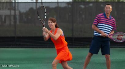 Building Photo - 307 Killarney Ave