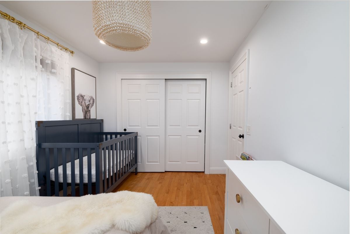 Building Photo - 410 Farmington Ave