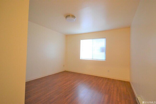 Building Photo - 120 Leland Ave