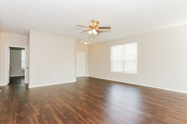 Building Photo - 412 San Lucas Dr