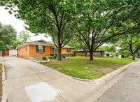 Building Photo - 3263 Bilglade Rd