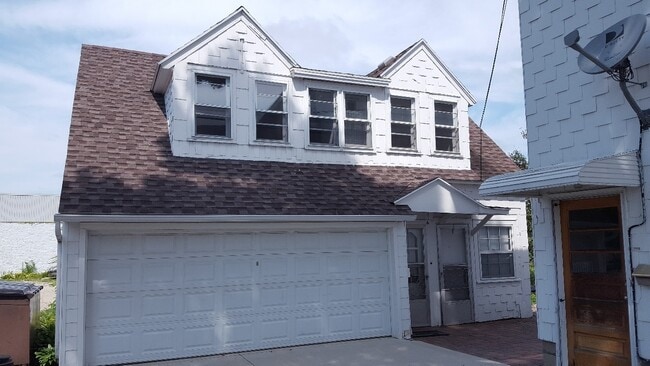 Building Photo - 1 bedroom apartment on 2 floor