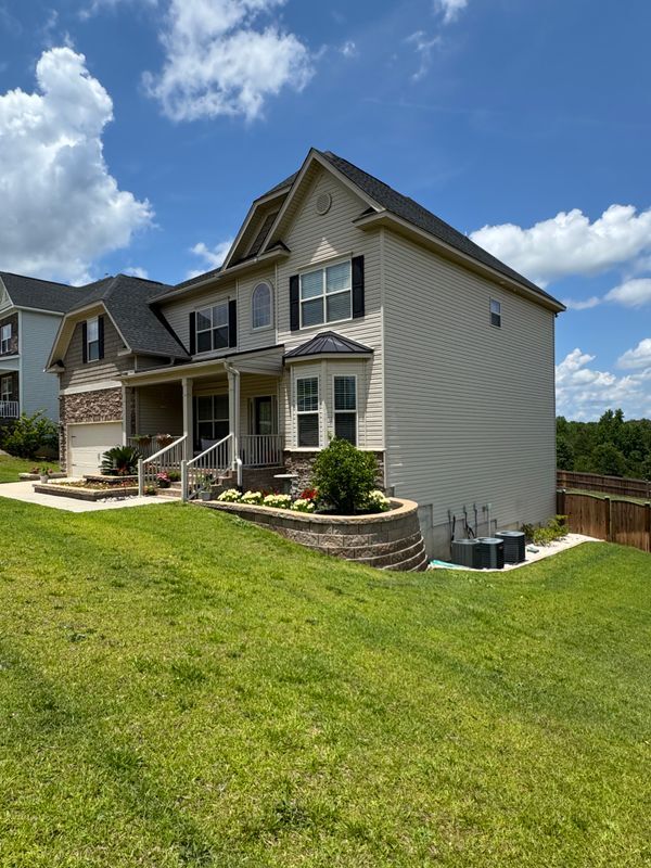 Building Photo - 139 Kelsney Ridge Dr