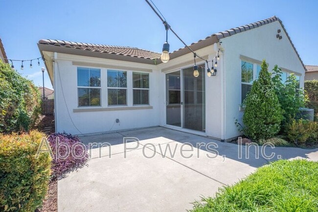Building Photo - 7048 Greenford Way