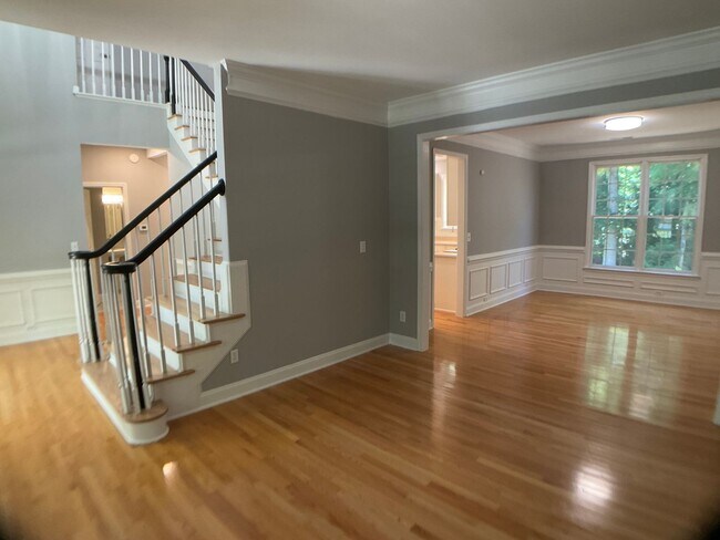 Building Photo - Absolutely Stunning Rare Rental in Hope Va...