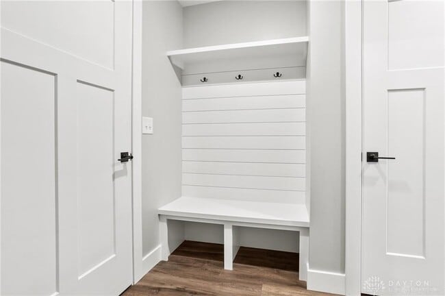 Building Photo - 1160 Waterloo St