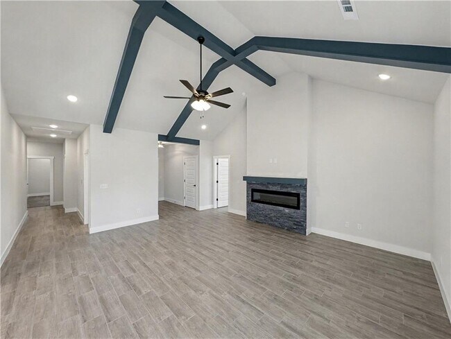 Building Photo - 6907 SW High Meadow Blvd