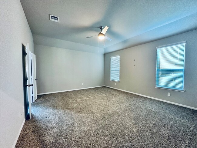 Building Photo - 1217 Antelope Passing Dr