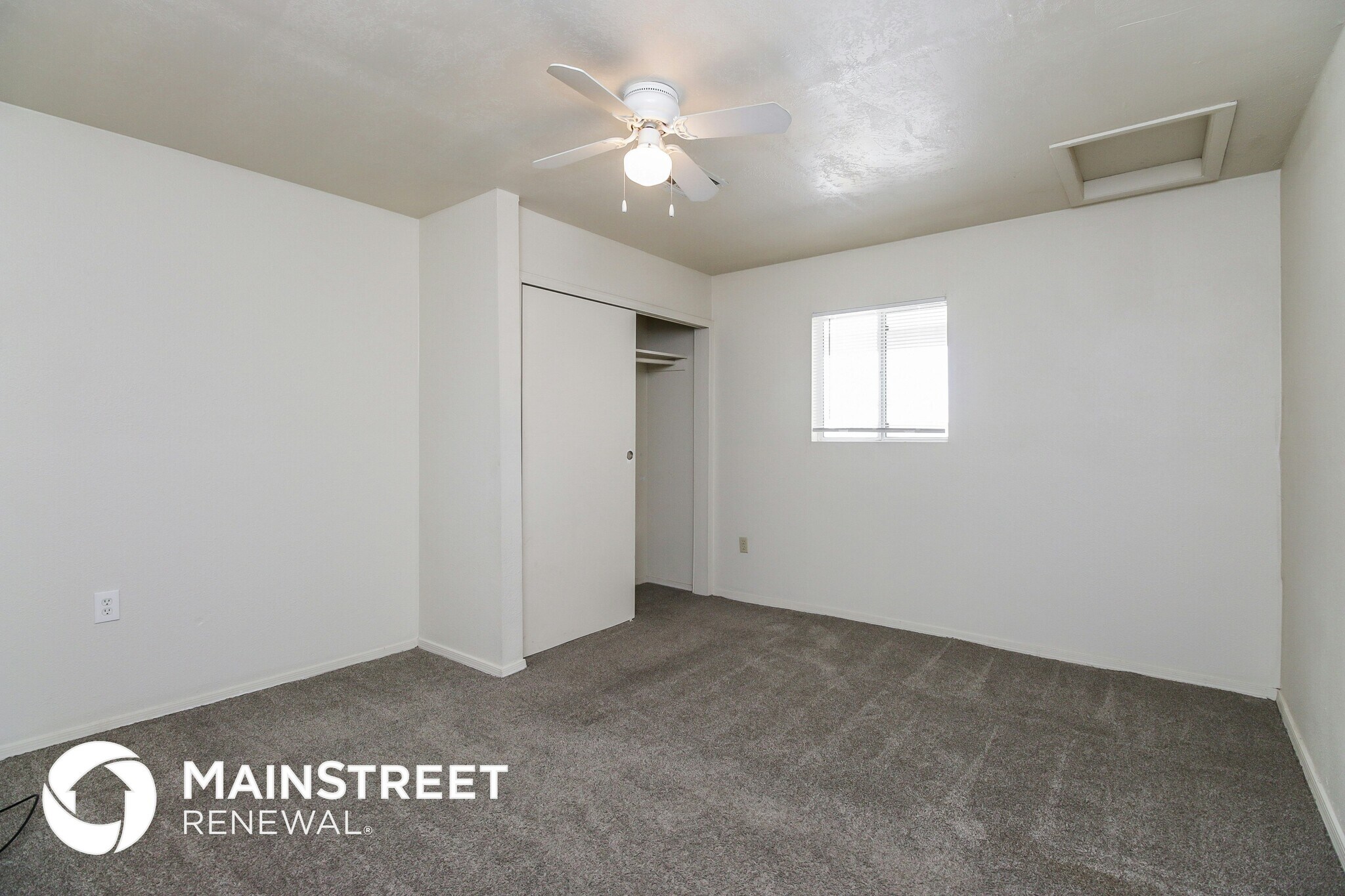 Building Photo - 2027 W Chambers St