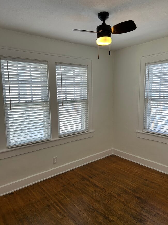 Building Photo - 5107 N College Ave