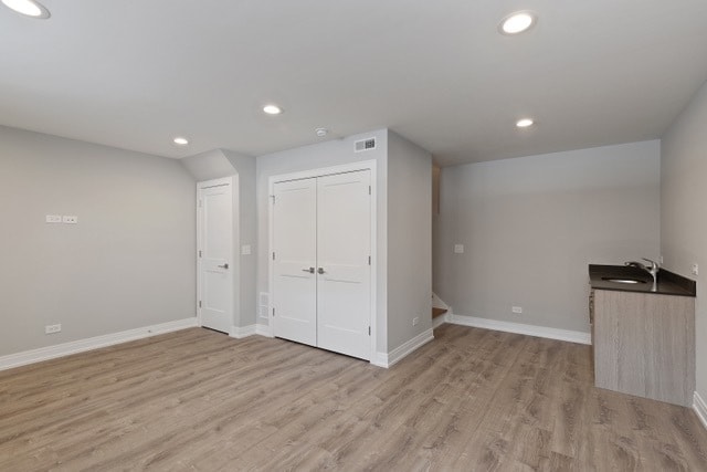 Building Photo - 6834 W 65th St