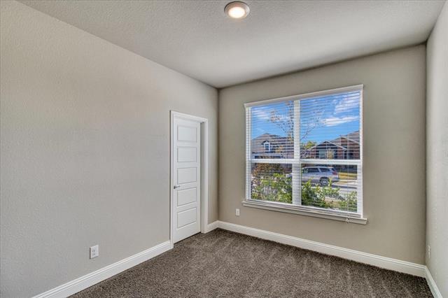 Building Photo - 2205 Blackcap St