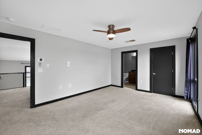 Building Photo - 1273 MacKintosh pknw