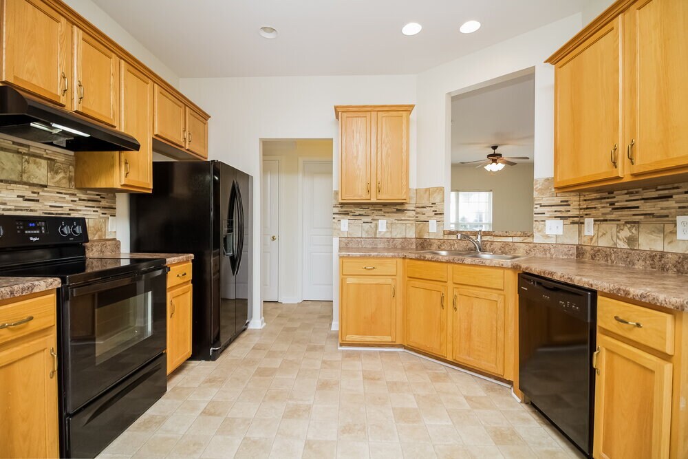 Building Photo - 7871 Rainey Dr