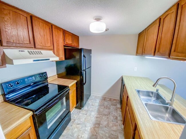 Building Photo - 746 M.L.K. Jr Blvd