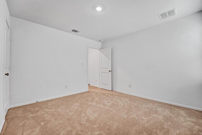 Building Photo - 133 Ghost Stories Wy
