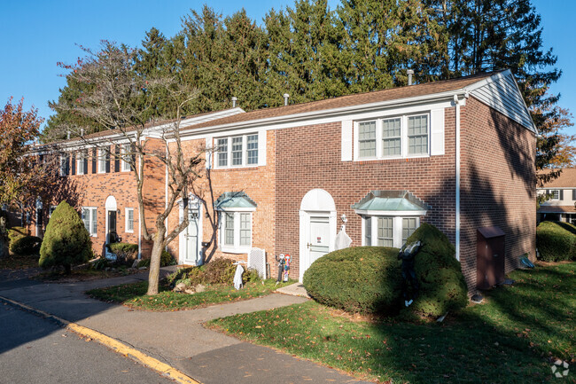 Primary Photo - Longmeadow Condos