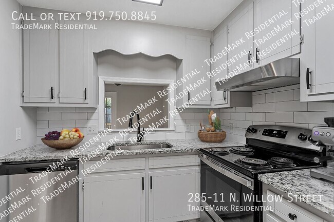 Building Photo - 285 N Willow St