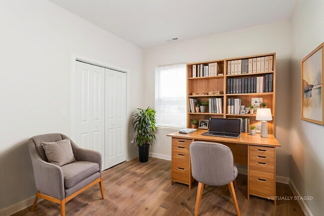 Building Photo - "Spacious 3-Bed, 2-Bath Urban Retreat on Winthrop Ave – Perfect for Comfortable Living!"