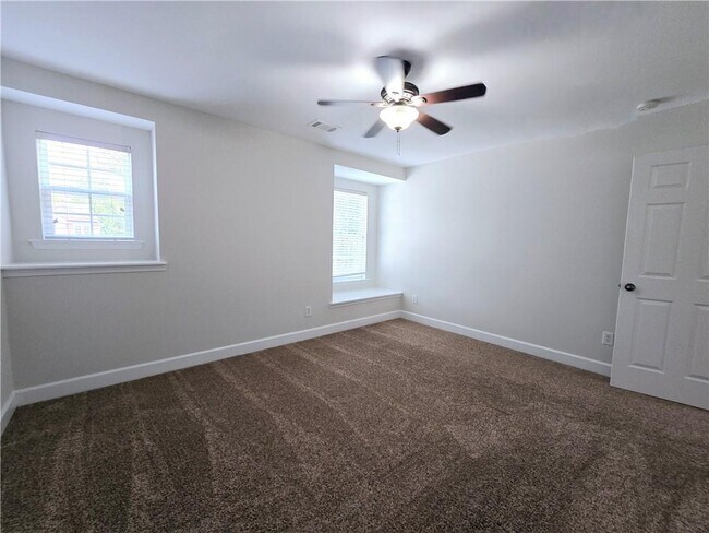 Building Photo - 1273 Lanier Springs Dr NE