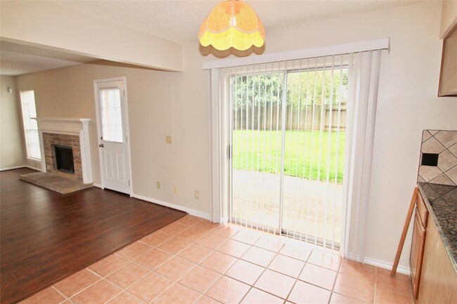 Building Photo - 3331 Oak Branch Ln