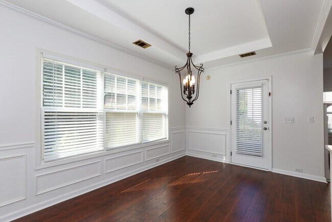 Building Photo - 2871 Cross Creek Dr