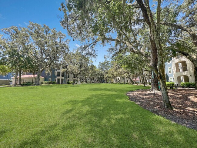 Building Photo - 1770 Bearberry Cir