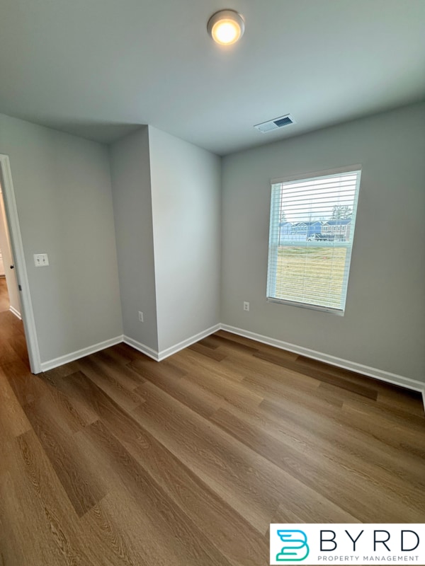 Building Photo - 316 Wilson Crk Dr