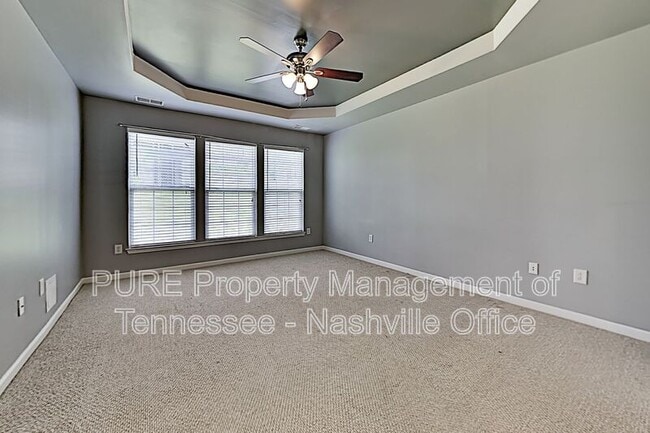 Building Photo - 418 Lazy Creek Ln