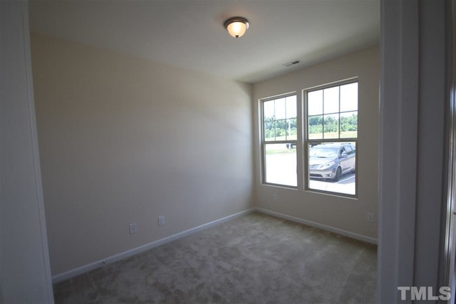 Building Photo - 2233 Sunny Cove Dr