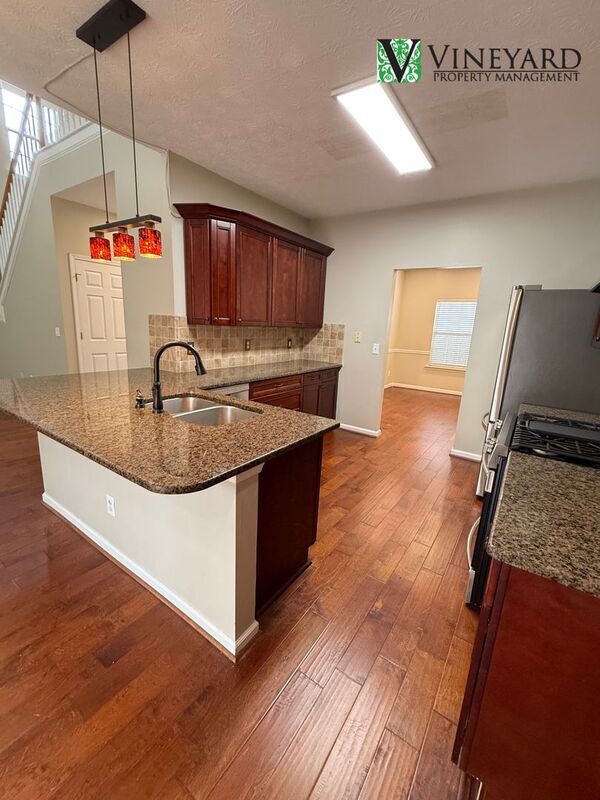 Building Photo - 9970 Lauren Hall Ct
