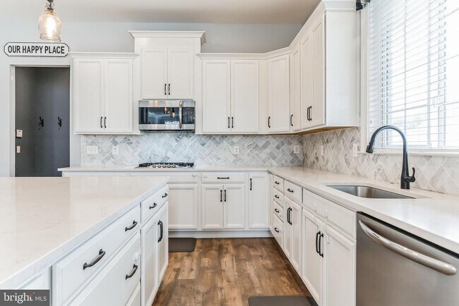Building Photo - 6713 Dogwood Bloom Ct