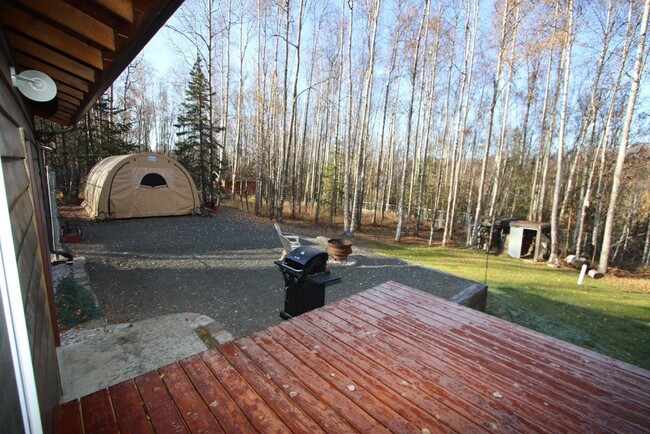 Building Photo - 4 Bedroom Chugiak Home on an Acre!