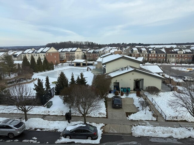 Building Photo - 23910 Catawba Hill Dr