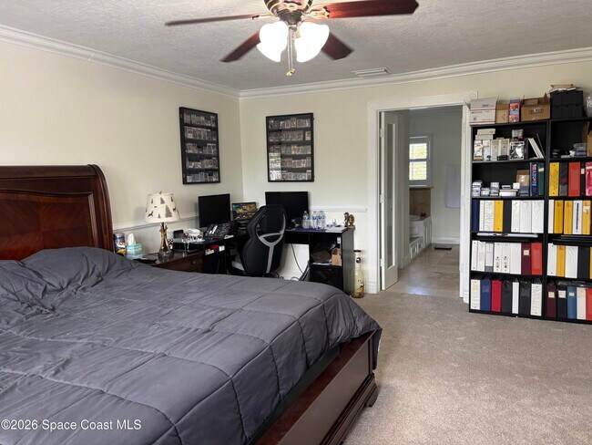 Building Photo - 1192 White Oak Cir