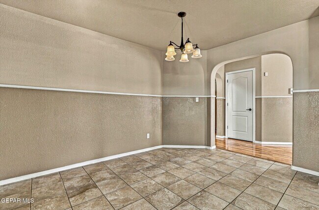 Building Photo - 12121 Zavi Ln