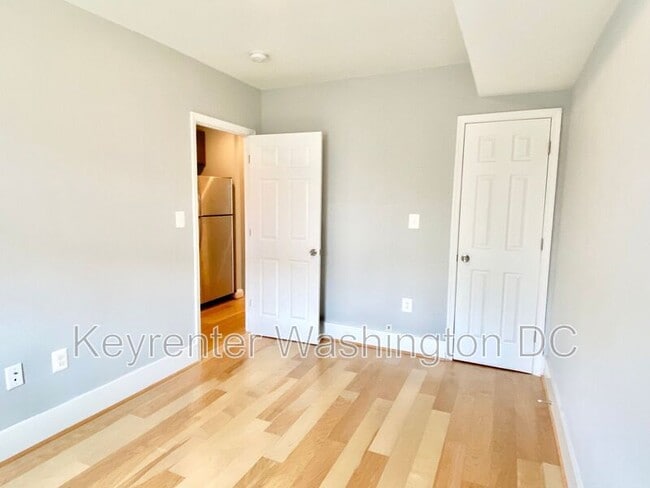 Building Photo - 1715 Montello Ave NE