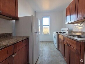 Building Photo - 1 bedroom in BRONX NY 10457