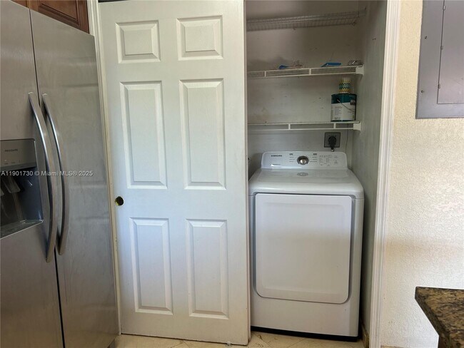 Building Photo - 14670 SW 49th St